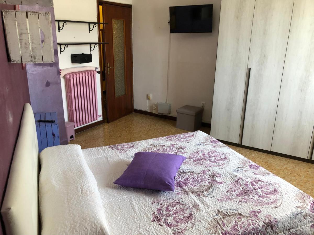 La Casa Di Marco Lägenhet Imperia Exteriör bild