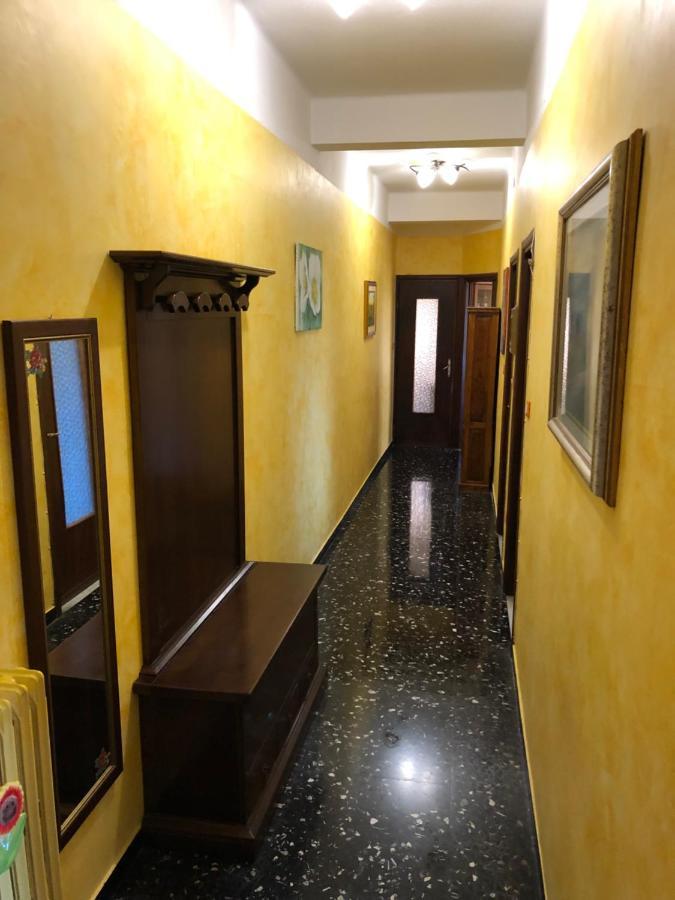 La Casa Di Marco Lägenhet Imperia Exteriör bild
